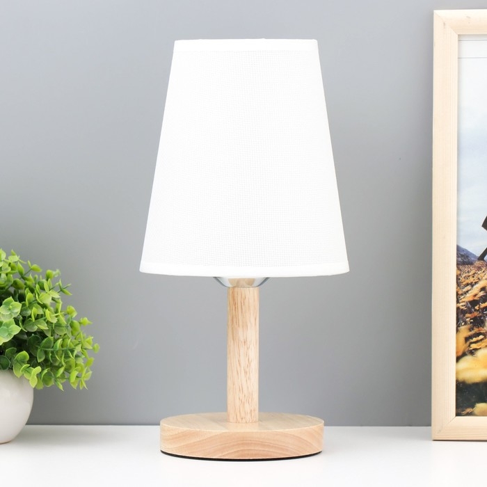 Настольная лампа Настольная лампа "Бордо" Е27 40Вт белый 14х14х30 см RISALUX