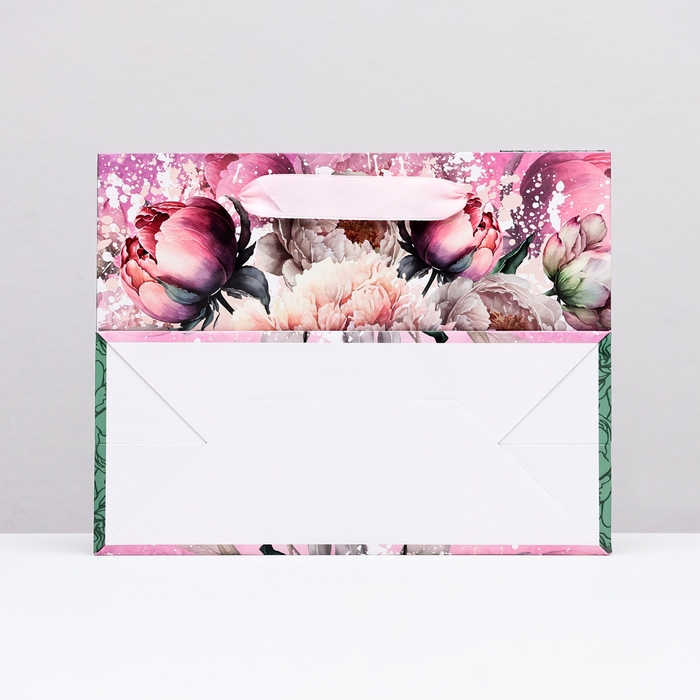 Пакет ламинированный горизонтальный Пакет ламинированный горизонтальный "Прекрасные пионы", 23 х 18 х 10 см