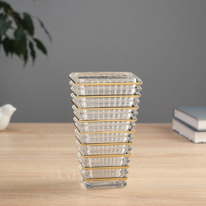 Ваза стекло настольная  Ваза стекло настольная "Милагрос" полосы объём, h-17,5см, d-10х7 см, прозрачный