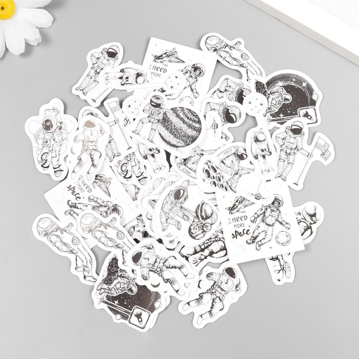Наклейки для творчества Наклейки для творчества "Космонавт" набор 45 шт 4,4х4,4х1,1 см