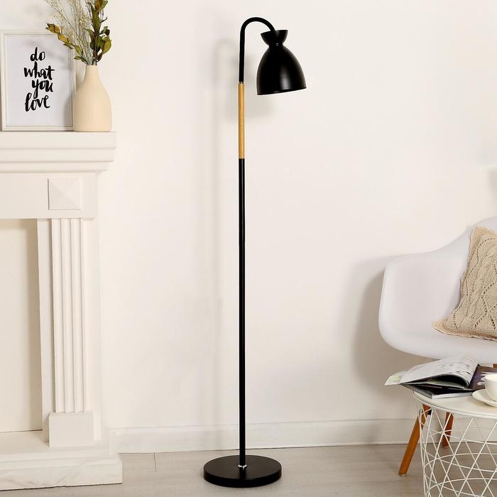 Торшер "Нова" 1x40Вт E27 черный 25х30х145 см.