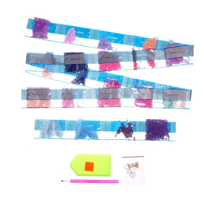 Алмазная мозаика с полным заполнением на подрамнике «Космическая девушка», 20 × 30 см Алмазная мозаика с полным заполнением на подрамнике «Космическая девушка», 20 × 30 см