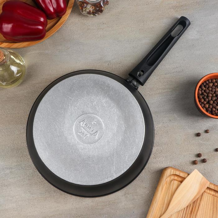 Сковорода «Надежда», d=24 см, h=7,4 см, съёмная ручка, антипригарное покрытие, цвет чёрный Сковорода «Надежда», d=24 см, h=7,4 см, съёмная ручка, антипригарное покрытие, цвет чёрный