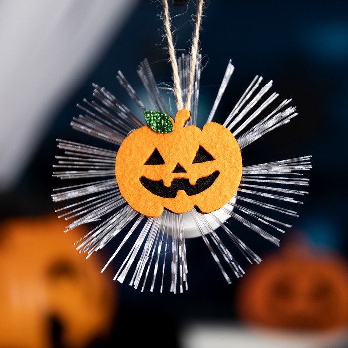 Светодиодная игрушка «Тыква» 10 см, батарейки AG13х3 (в комплекте), свечение мульти Светодиодная игрушка «Тыква» 10 см, батарейки AG13х3 (в комплекте), свечение мульти