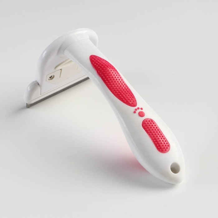 Дешеддер средний со съёмным лезвием, 15 х 7,8 см, бело-розовый Дешеддер средний со съёмным лезвием, 15 х 7,8 см, бело-розовый