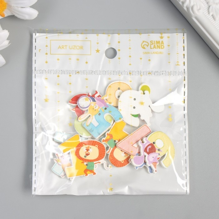 Пуговицы дерево для творчества 2 прокола Пуговицы дерево для творчества 2 прокола "Зверята и цифры" набор 10 шт 2,8х2,8 см