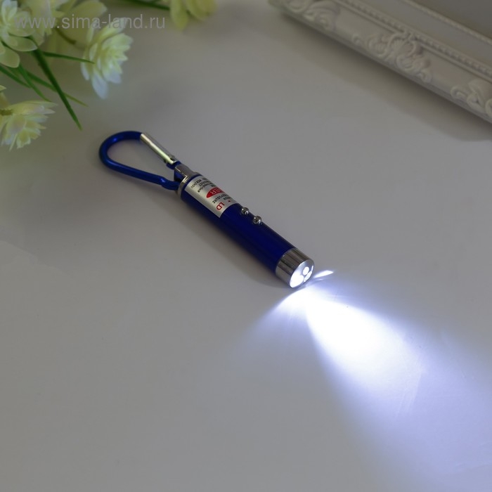 Фонарик+лазер на карабине 2 режима Фонарик+лазер на карабине 2 режима "Металлик" МИКС 9,2х1,3х1,3 см