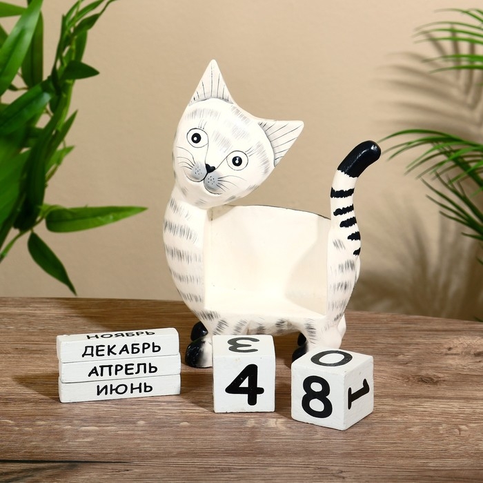 Вечный календарь Вечный календарь "Кошечка" дерево 15х22х6 см