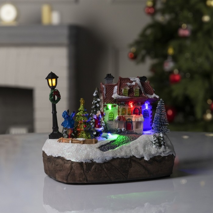 Светодиодная фигура «Дети во дворе» 17.5 × 13 × 10 см, полистоун, батарейки ААх3 (не в комплекте), свечение мульти Светодиодная фигура «Дети во дворе» 17.5 × 13 × 10 см, полистоун, батарейки ААх3 (не в комплекте), свечение мульти