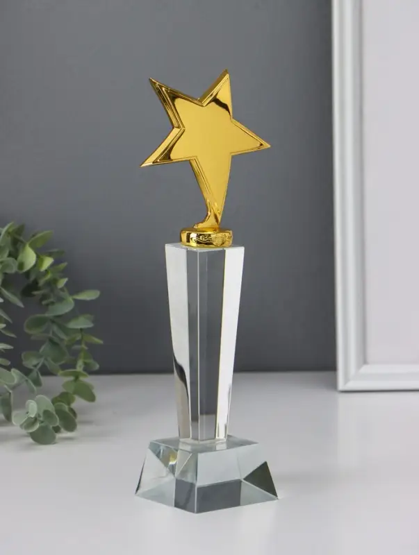 Сувенир "Стела наградная. Золотая звезда", крафт коробка, 27,8х6,8х6,8 см