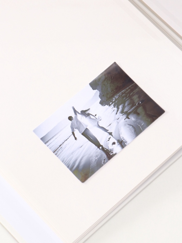 Фотоальбом магнитный 20 листов Фотоальбом магнитный 20 листов "Красная панда" кожзам, в коробке 2,6х32х33,5 см