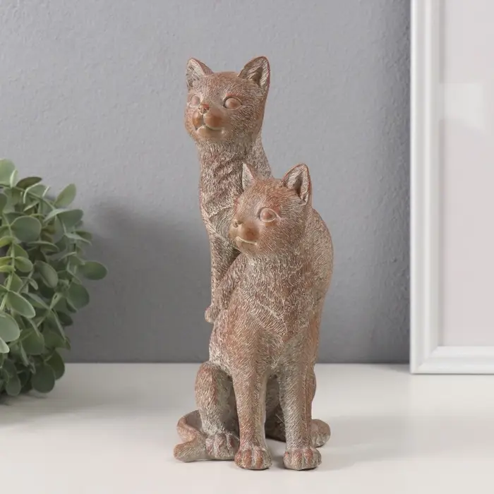 Фигурка полистоун &laquo;Две кошечки&raquo;, беж, 11.5&times;10.8&times;22.5 см