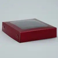 Коробка для конфет, кондитерская упаковка, 9 ячеек, &laquo;Бордовая&raquo;, 14.7&times;14.7&times;3.5 см