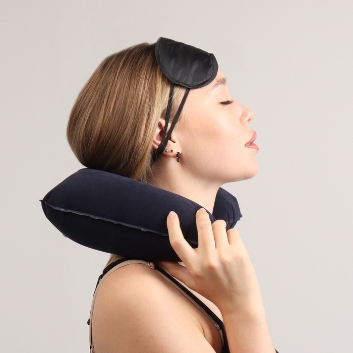 Набор туристический: подушка для шеи, маска для сна, беруши Набор туристический: подушка для шеи, маска для сна, беруши