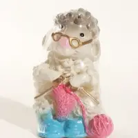 Свеча новогодняя "Овечка со спицами" 6х6х9,5 см, серый