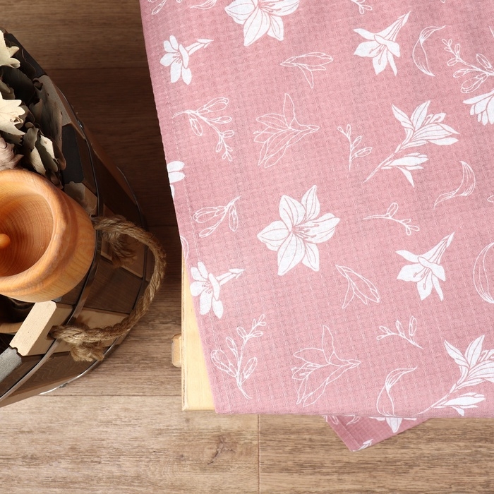 Простыня для бани Простыня для бани "Лилия" 150х180 см, 100% хлопок, вафельное полотно, 160 гр/м2