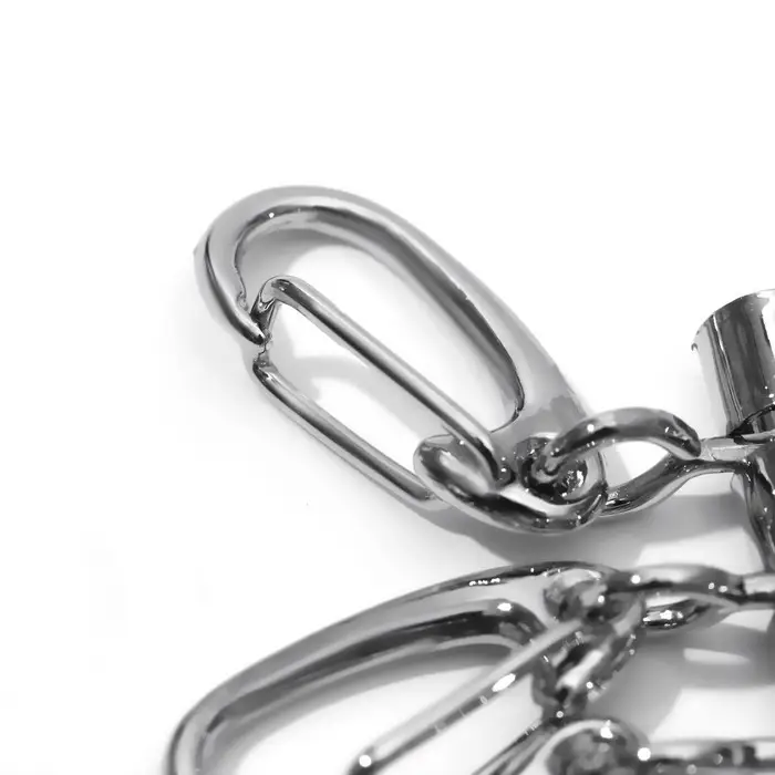 Основа для ключницы, 4 карабина, 34×50 мм, цвет серебряный Основа для ключницы, 4 карабина, 34×50 мм, цвет серебряный