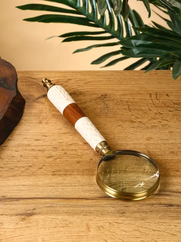 Лупа  Лупа "Пралине" латунь, смола, манговое дерево 7,5х7,5х23 см