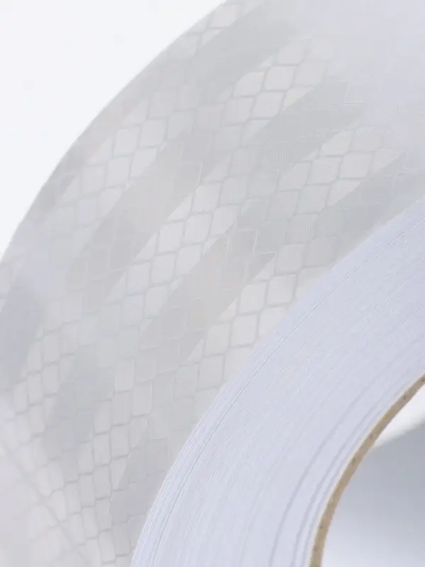 Светоотражающая лента, самоклеящаяся, белая, 5 см &times; 45 м