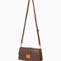 Сумка женская мессенджер TEXTURA на клапане, 26&times;8.5&times;14 см, коричневая