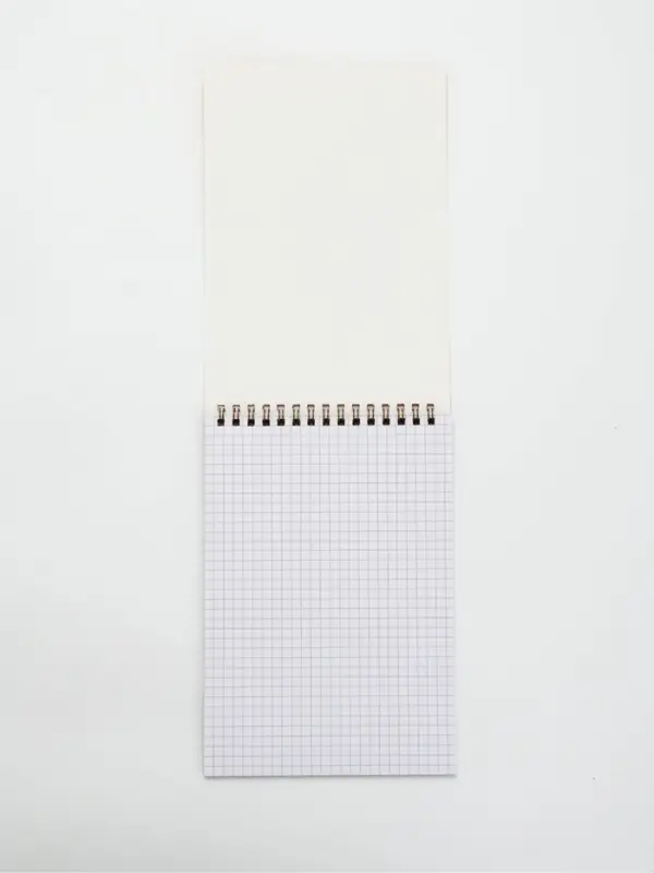 Блокноты А5,40 л на гребне, обложка картон "8 марта. Тюльпаны"