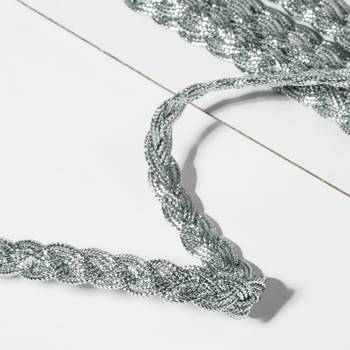 Тесьма декоративная «Косичка», 8 мм, 10 ± 1 м, цвет серебряный Тесьма декоративная «Косичка», 8 мм, 10 ± 1 м, цвет серебряный