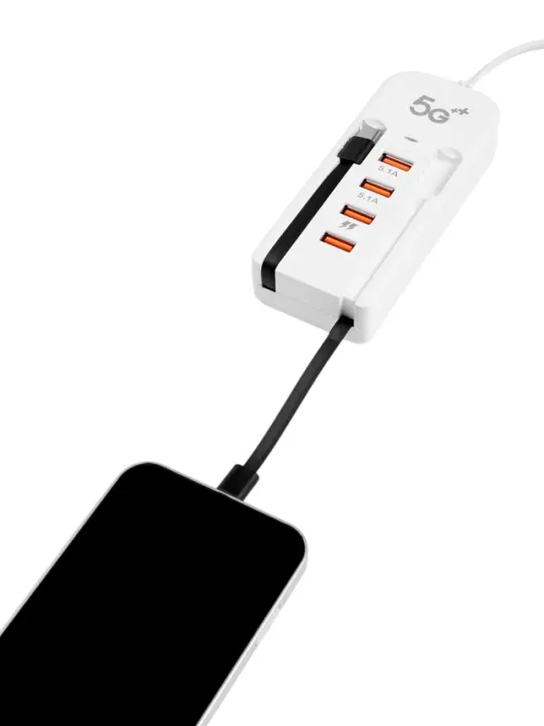 Зарядное устройство USB, 4 порта, с встроенными кабелями Type-C и Lightning, провод 1 м, белый