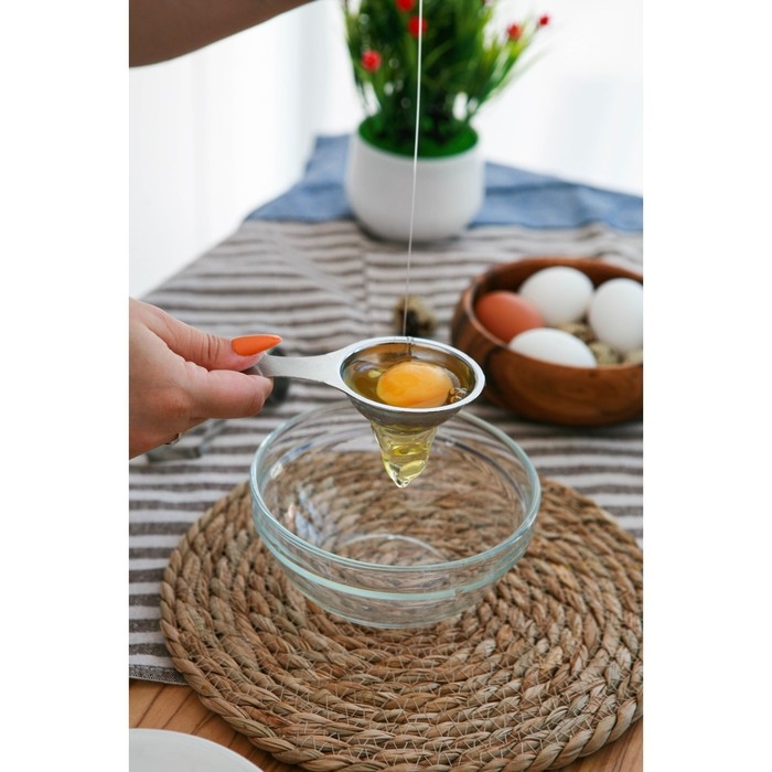 Сепаратор для яиц Доляна, 13×7 см, цвет хромированный Сепаратор для яиц Доляна, 13×7 см, цвет хромированный