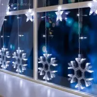 Гирлянда &laquo;Бахрома&raquo; 2.4&times;0.9 м с насадками &laquo;Снежинки&raquo;, IP20, прозрачная нить, 150 LED, свечение белое, 8 режимов, 220 В