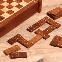 Игра настольная 3 в 1, шахматы, домино, кубики, доска 35&times;35 см, дерево шишам