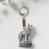 Брелок "Волк на скале" (барельеф), 5,2см