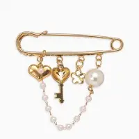 Булавка "Ключик от сердца", l=6.5, цвет белый в золоте