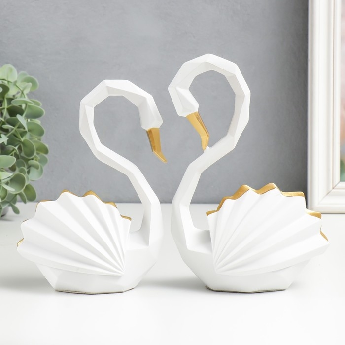 Сувенир полистоун Сувенир полистоун "Лебеди, крылья гофре" белый с золотом набор 2 шт 17,5х12,5х7 20х14х7 см