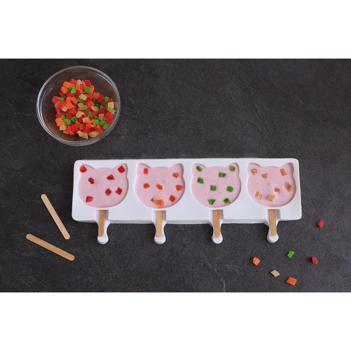 Форма для мороженого «Коты», силикон, 38×14,5×2,5 см, 4 ячейки, цвет белый Форма для мороженого «Коты», силикон, 38×14,5×2,5 см, 4 ячейки, цвет белый