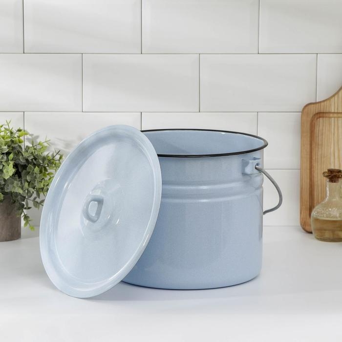 Ведро эмалированное цельнотянутое, 9 л, с крышкой, цвет светло-голубой Ведро эмалированное цельнотянутое, 9 л, с крышкой, цвет светло-голубой