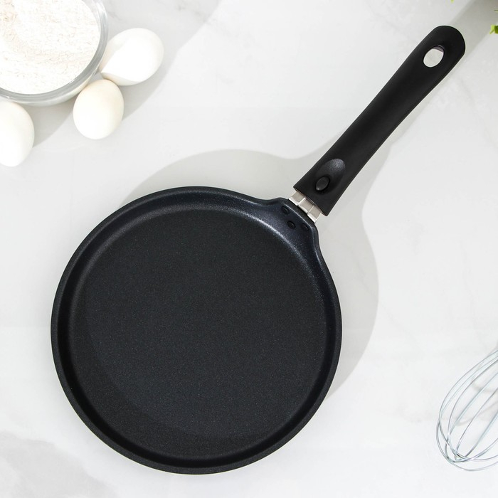 Сковорода блинная «Традиция», d=22 см, съёмная ручка, антипригарное покрытие, цвет чёрный Сковорода блинная «Традиция», d=22 см, съёмная ручка, антипригарное покрытие, цвет чёрный