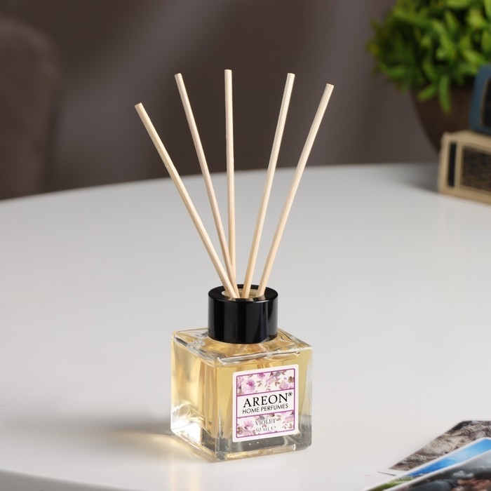 Диффузор ароматический Areon Sticks Garden, ирис, яблоко, апельсин, 50 мл Диффузор ароматический Areon Sticks Garden, ирис, яблоко, апельсин, 50 мл