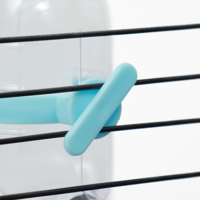 Поилка для грызунов с металлическим носиком, 60 мл, прозрачная с голубым крепление Поилка для грызунов с металлическим носиком, 60 мл, прозрачная с голубым крепление