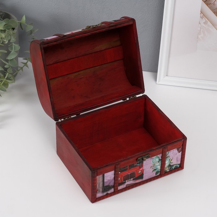 Шкатулка дерево сундучок  Шкатулка дерево сундучок "Путешествие по Европе" 15х20х15 см