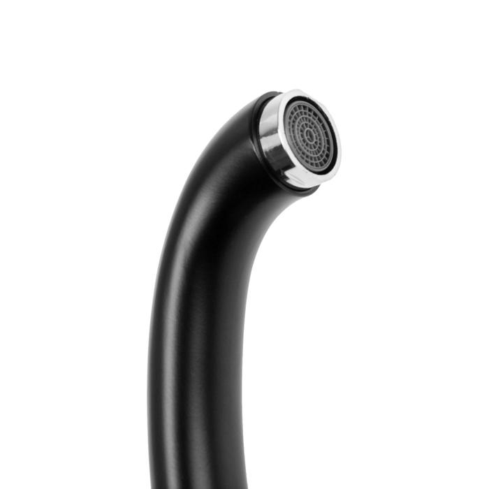 Cмеситель для кухни Cмеситель для кухни "Эверест" B59-0256, однорычажный, высокий излив, на гайке, черный