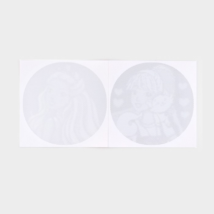 Раскраска-антистресс по сердечкам «Голубоглазая красавица», 21 х 21 см Раскраска-антистресс по сердечкам «Голубоглазая красавица», 21 х 21 см