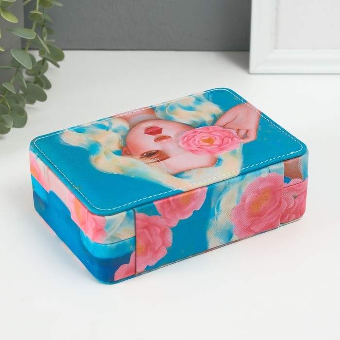 Шкатулка кожзам для украшений  Шкатулка кожзам для украшений "Девушка с розовым пионом" 11х16х5,5 см