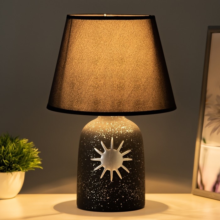 Настольная лампа Настольная лампа "Мирель" Е14 40Вт черный 22,5х22,5х34 см RISALUX