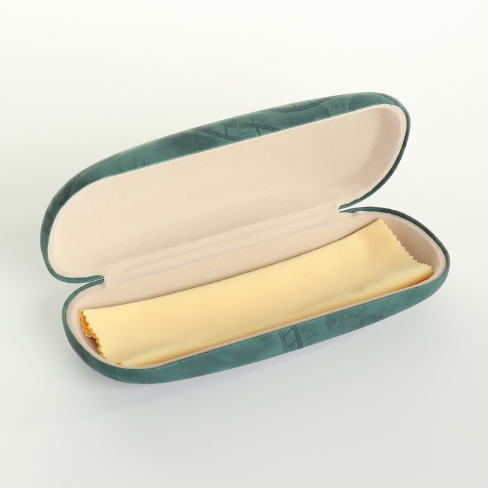 Футляр для очков на хлопушке, длина 16 см, цвет зелёный Футляр для очков на хлопушке, длина 16 см, цвет зелёный