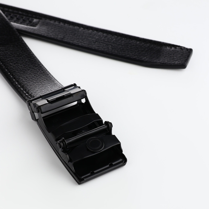Ремень мужской, ширина 3,5 см, пряжка автомат, цвет чёрный Ремень мужской, ширина 3,5 см, пряжка автомат, цвет чёрный
