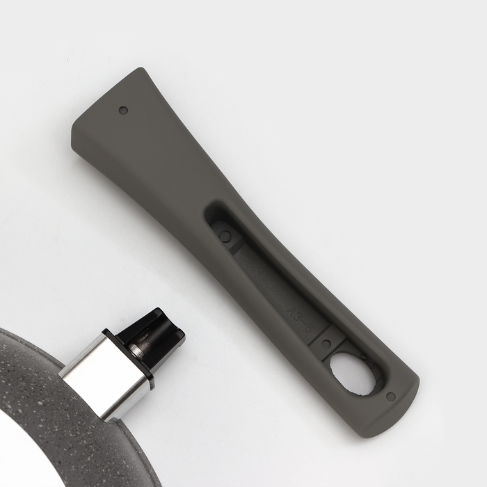 Сковорода, d=26 см, съёмная ручка, стеклянная крышка, антипригарное покрытие, цвет светлый мрамор Сковорода, d=26 см, съёмная ручка, стеклянная крышка, антипригарное покрытие, цвет светлый мрамор