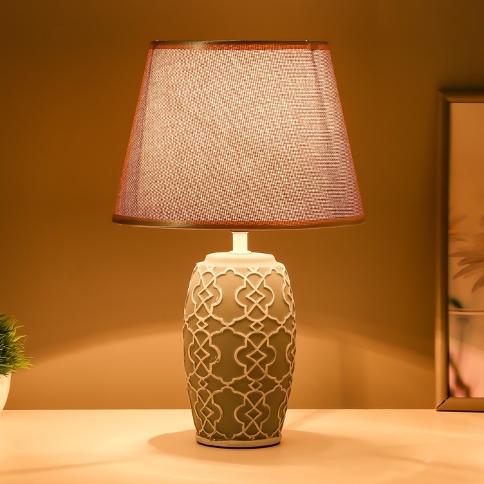 Настольная лампа Настольная лампа "Илария" Е14 40Вт серый 22х22х36 см RISALUX