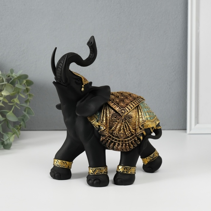 Сувенир полистоун Сувенир полистоун "Чёрный слон в золотой богатой попоне" МИКС 22х10х18,8 см