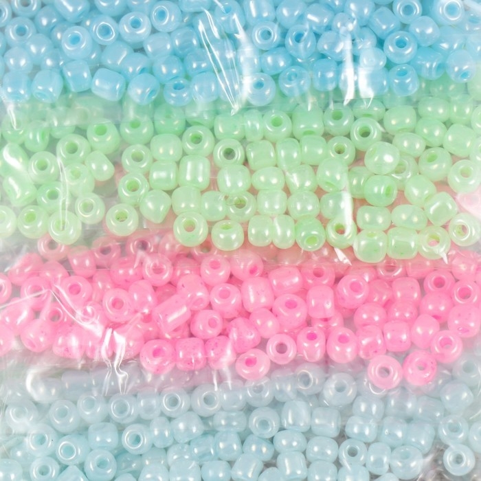 Бисер круглый 6/0  Бисер круглый 6/0 "Зефирный" перламутр 8 цветов х 10 гр 20х8 см