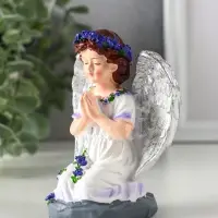 Сувенир полистоун "Девочка-ангел в цветочном платье, венке - молитва" фиолет 8,5х6,2х10,5 см   10902